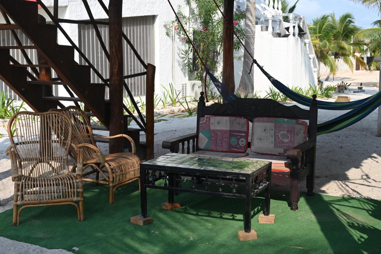 La Casa Del Mexicano Celestun Exterior foto
